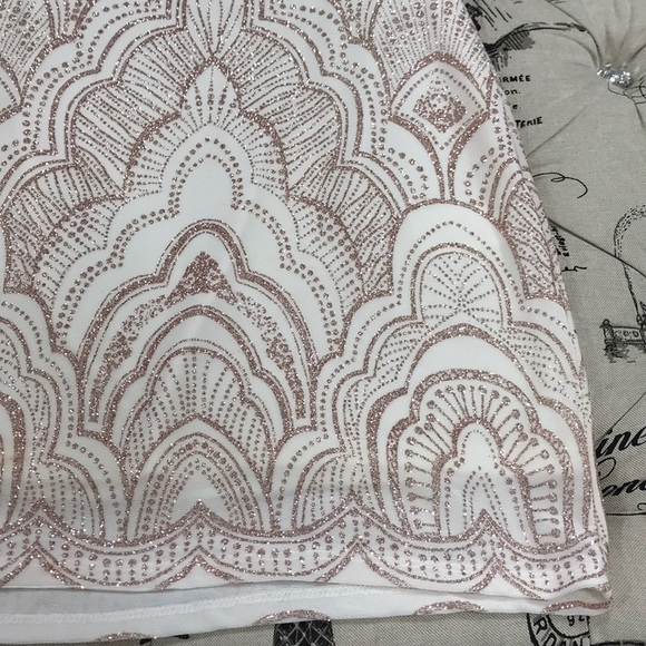 JUMP Glitter Short Sleeve Bodycon Dress - Picture 7 of 10